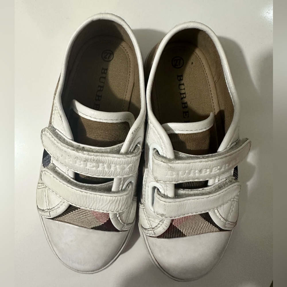 Burberry kids shoes